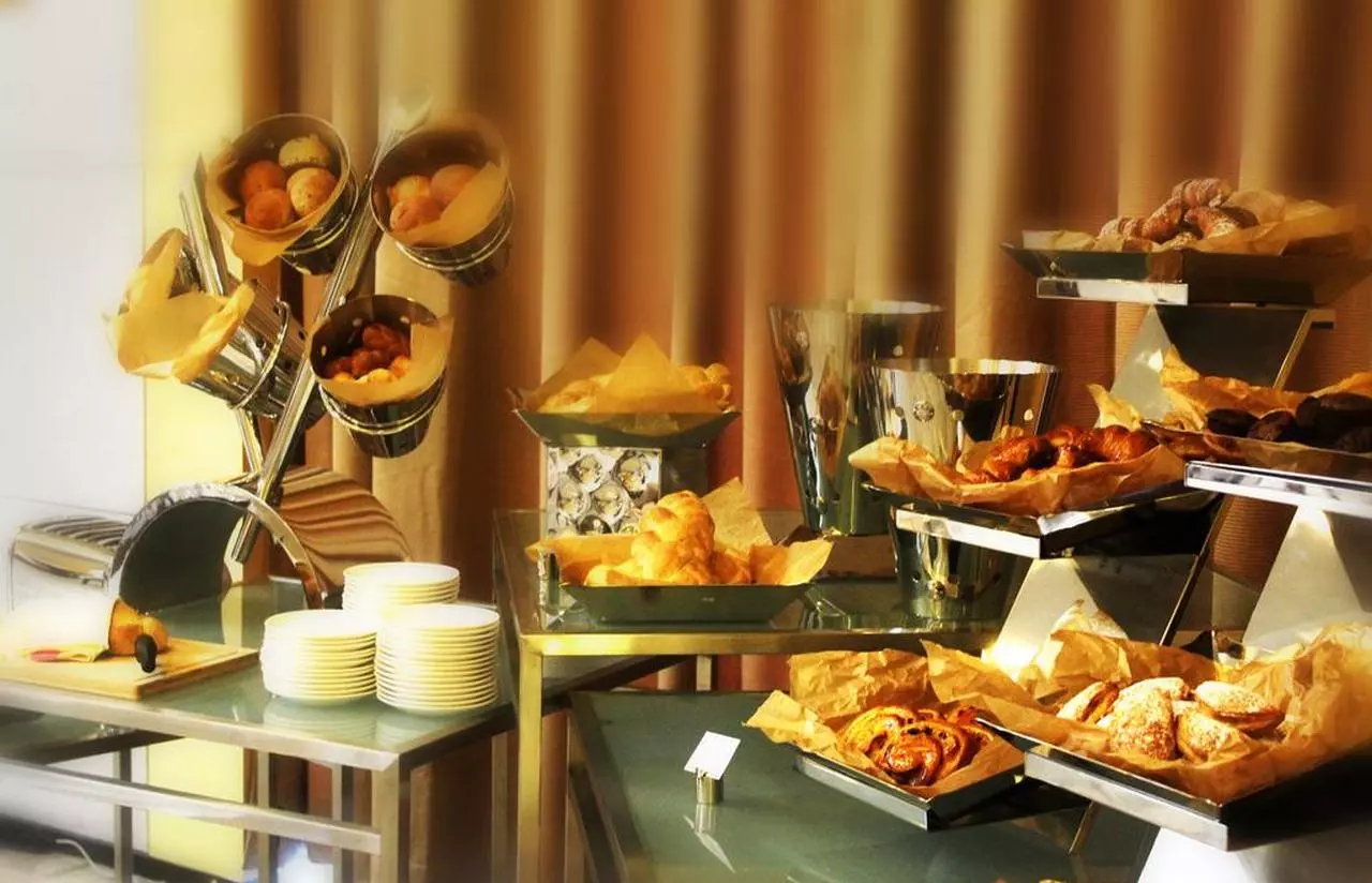 PREFRENCE_SHABAVIZ (18).jpg